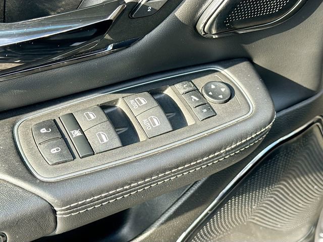 Used 2022 RAM 1500 Limited w/ Night Edition image 19