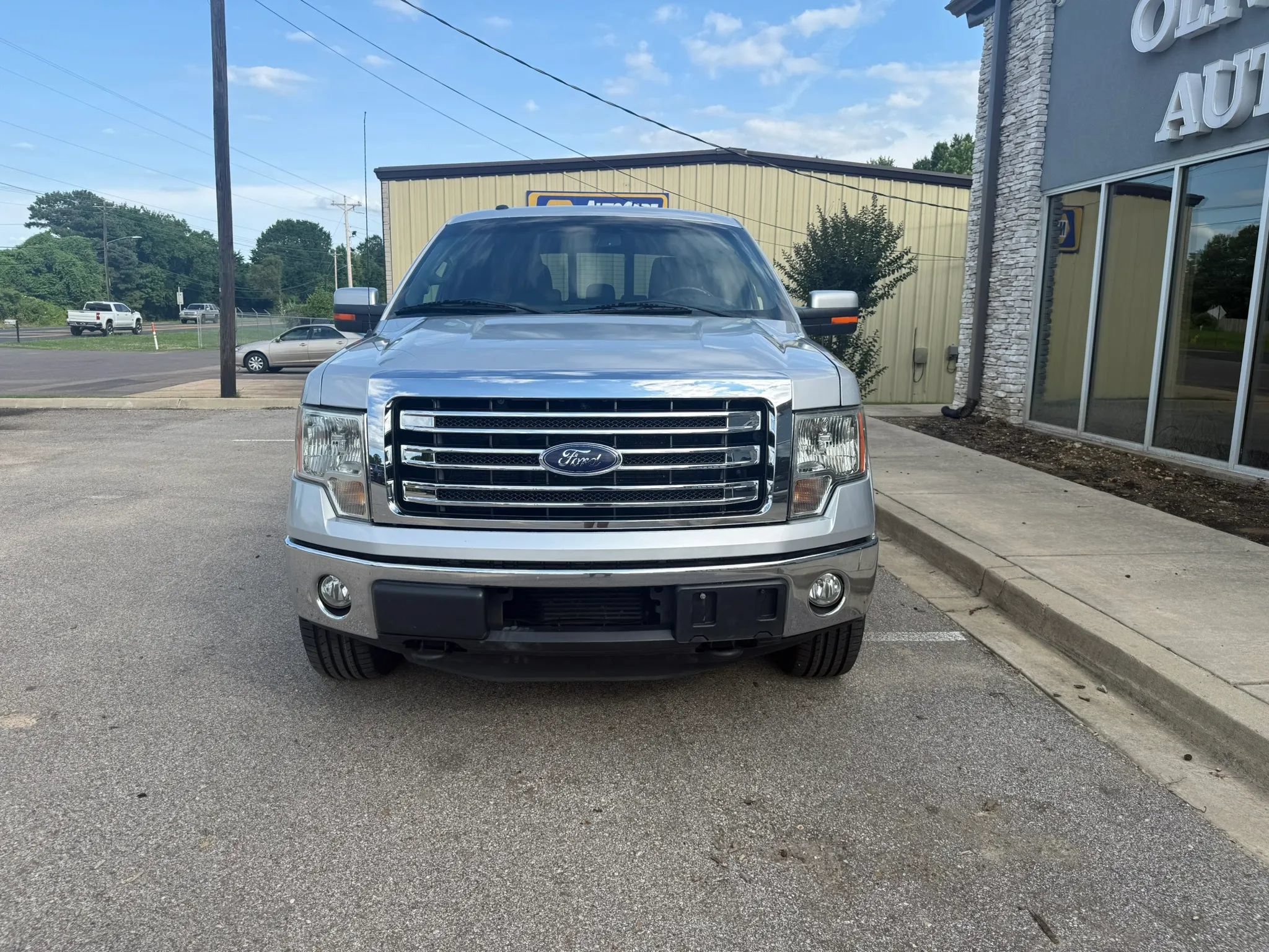 Used 2013 Ford F150 Lariat w/ Mid Equipment Group AWD/4WD image 3