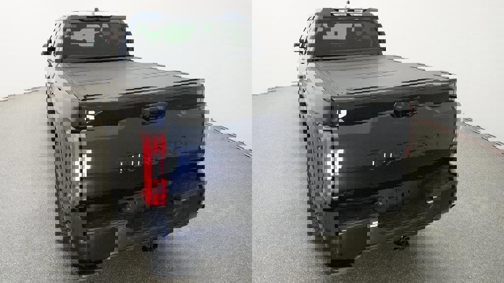 New 2026 Toyota Tundra Platinum image 4