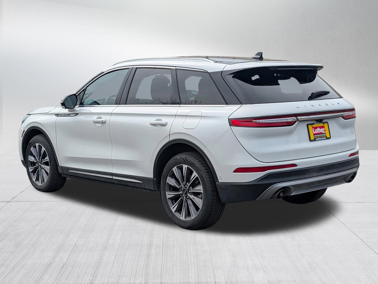 Used 2022 Lincoln Corsair Reserve w/ Equipment Group 201A image 5