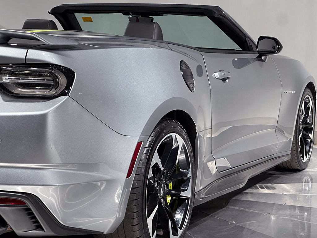 Used 2023 Chevrolet Camaro SS RWD image 33