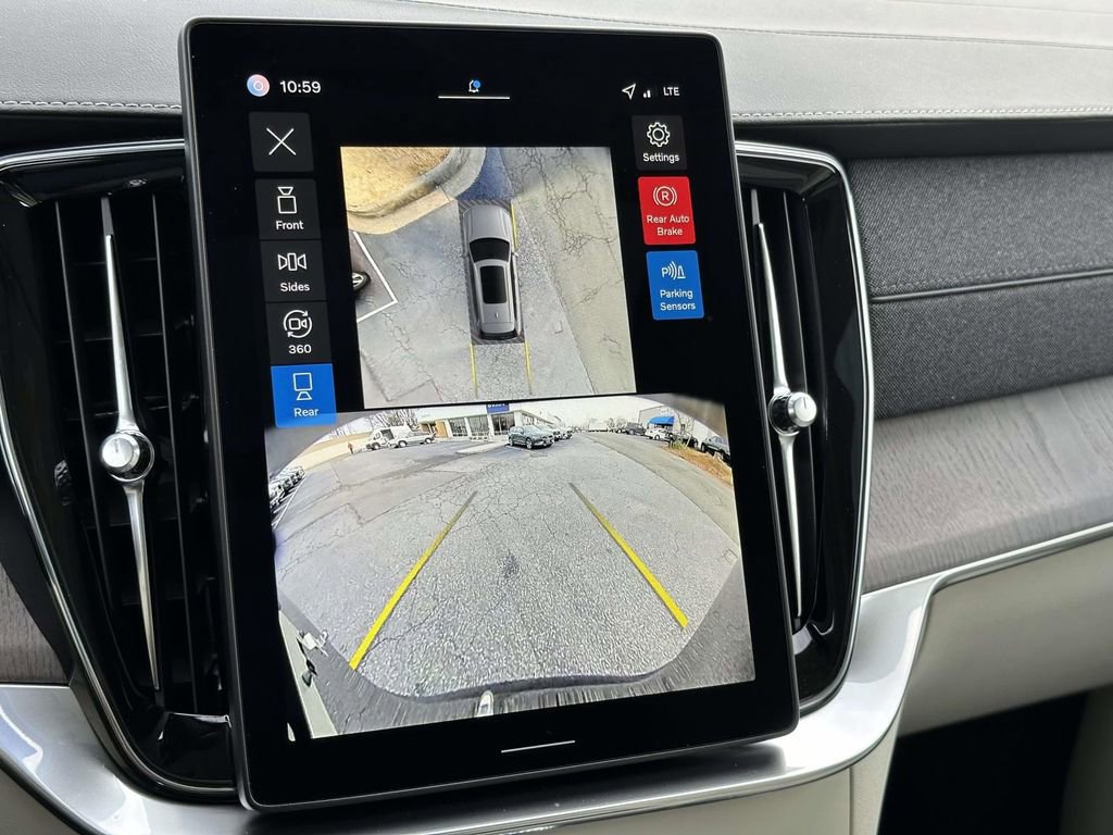 New 2026 Volvo XC90 B6 Ultra w/ Protection Package Premier image 4