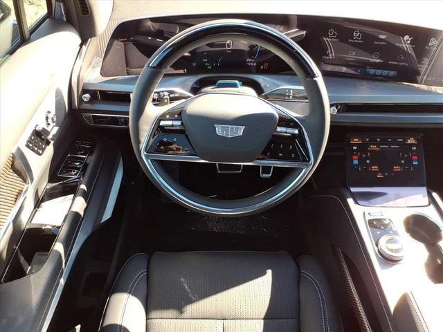 New 2026 Cadillac Vistiq Sport image 16