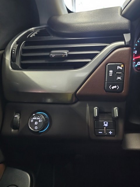 Used 2019 Chevrolet Tahoe Premier w/ RST 6.2L Performance Edition image 35