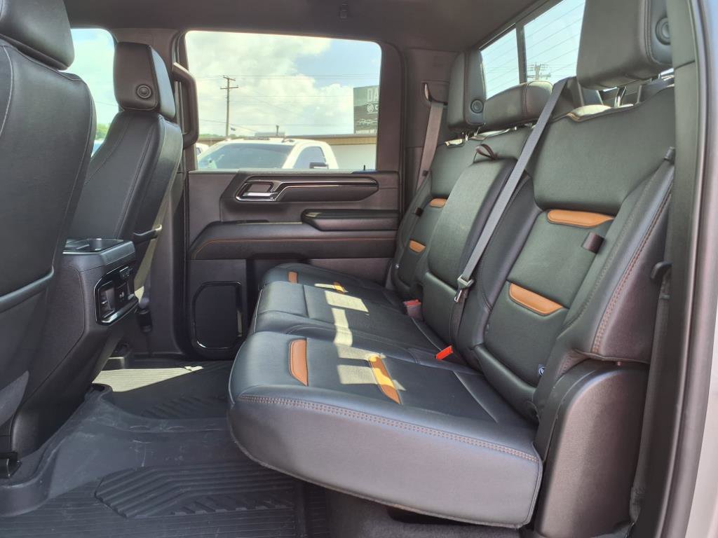 Used 2024 GMC Sierra 2500 AT4 w/ AT4 Premium Plus Package image 14