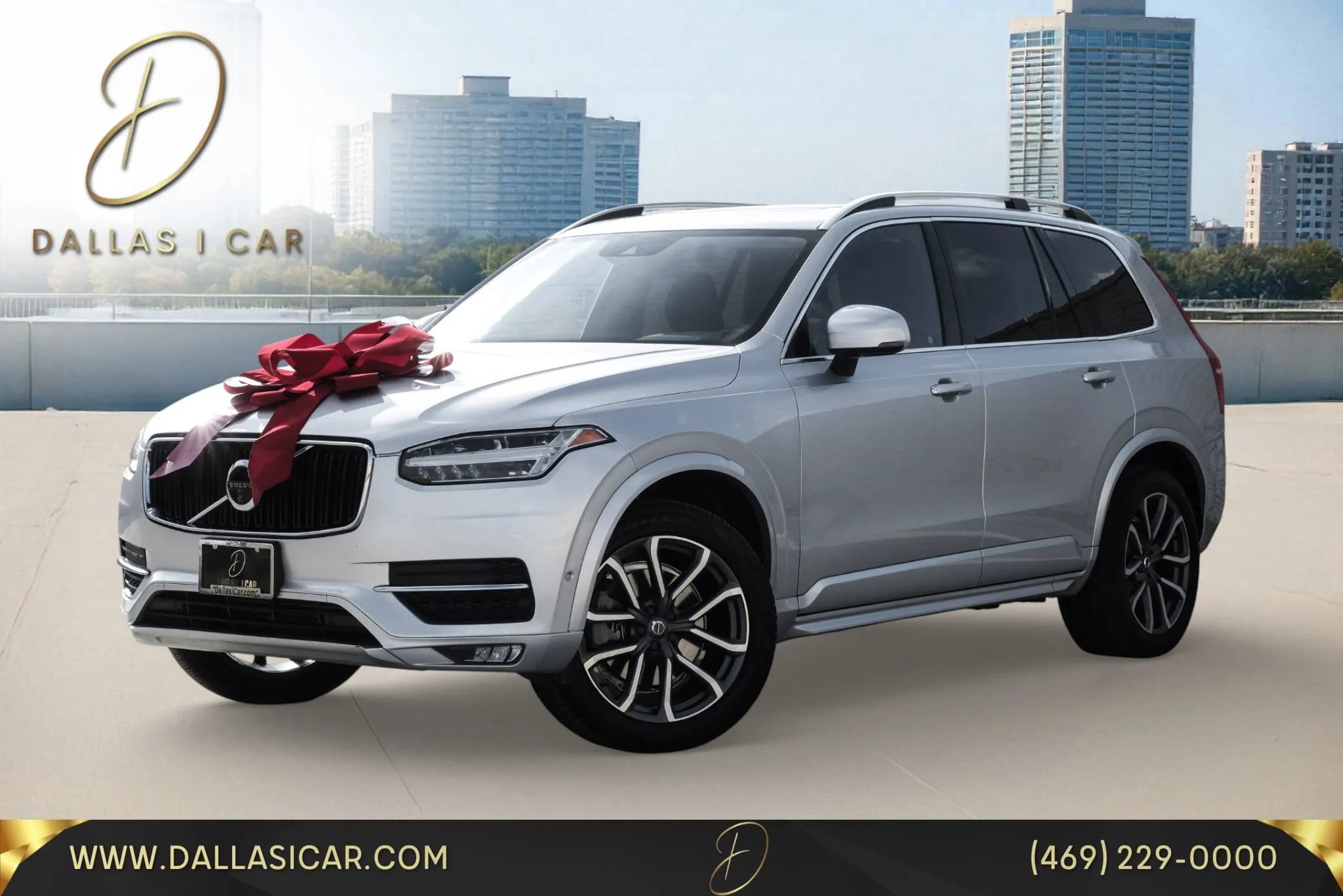 Used 2018 Volvo XC90 T5 Momentum w/ Convenience Package FWD image 1