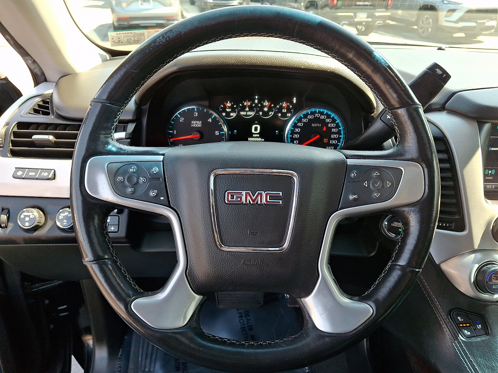 Used 2019 GMC Yukon SLT w/ Graphite Performance Edition image 22
