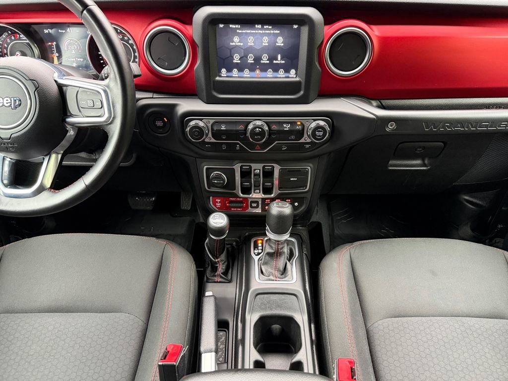 Used 2018 Jeep Wrangler Unlimited Rubicon AWD/4WD image 26