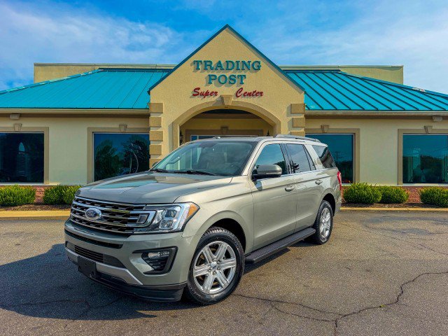 Used 2019 Ford Expedition XLT w/ Equipment Group 201A RWD image 28