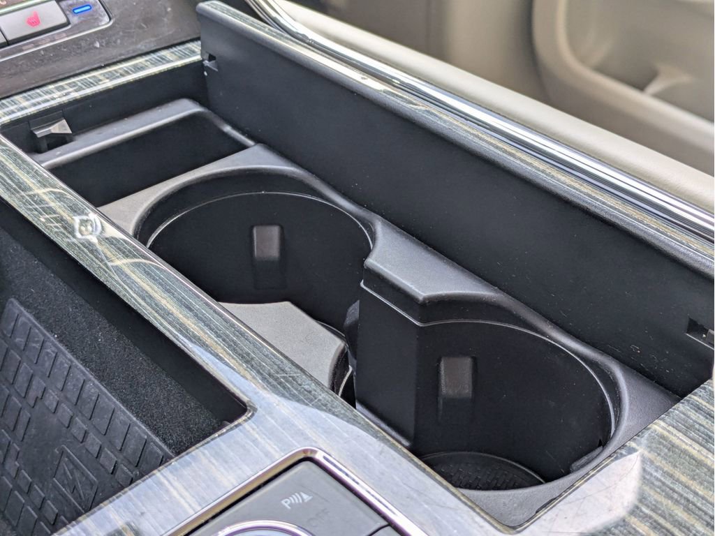 Used 2021 Lincoln Navigator L Black Label w/ Cargo Convenience Package image 18