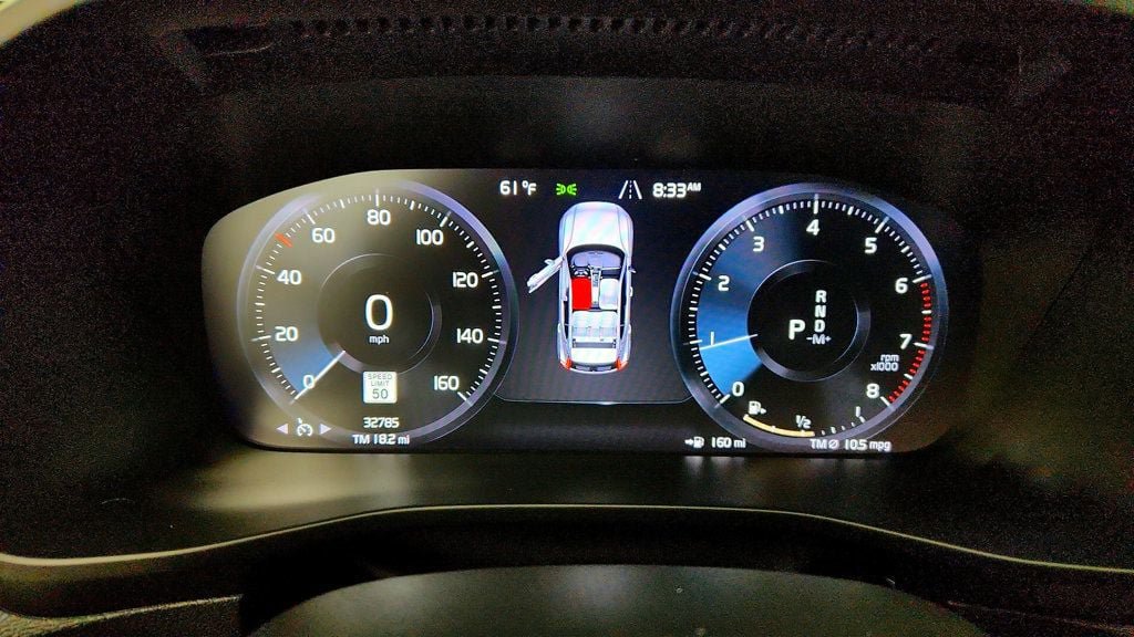 Used 2021 Volvo XC40 T5 Momentum w/ Premium Package AWD/4WD image 15