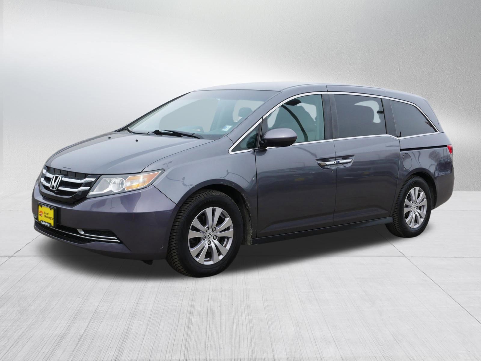 Used 2016 Honda Odyssey SE image 3