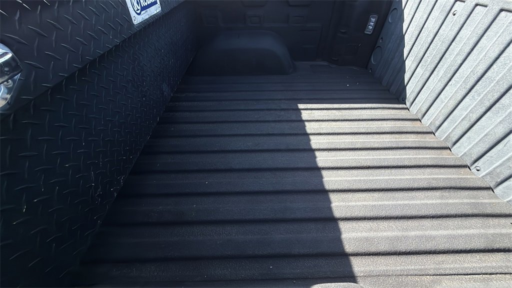 Used 2021 Chevrolet Silverado 1500 Custom Trail Boss w/ LPO, Dark Essentials Package image 20