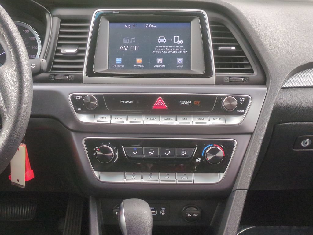 Used 2019 Hyundai Sonata SE FWD image 16