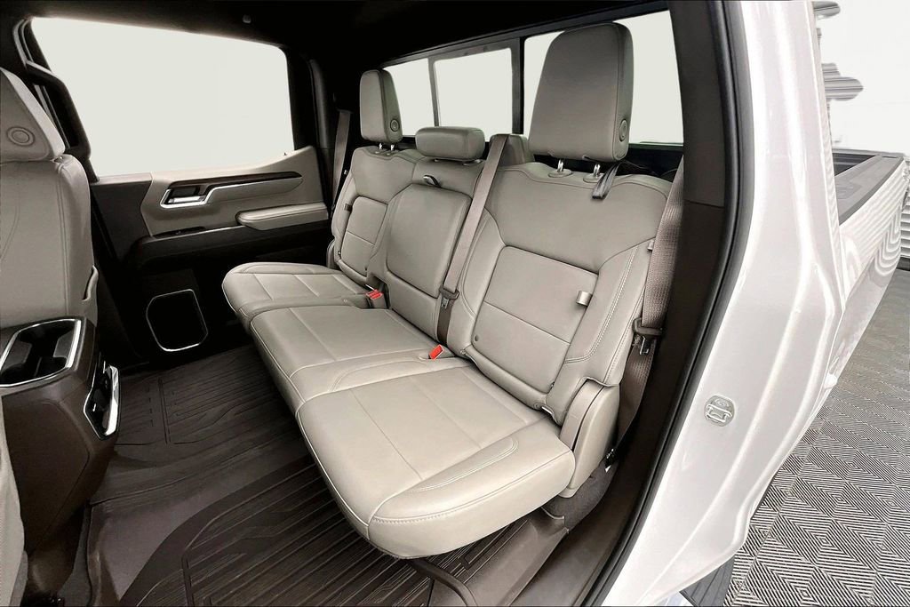 Used 2024 GMC Sierra 1500 SLT w/ SLT Premium Plus Package image 27