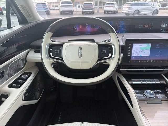 Certified 2024 Lincoln Nautilus Black Label AWD/4WD image 16