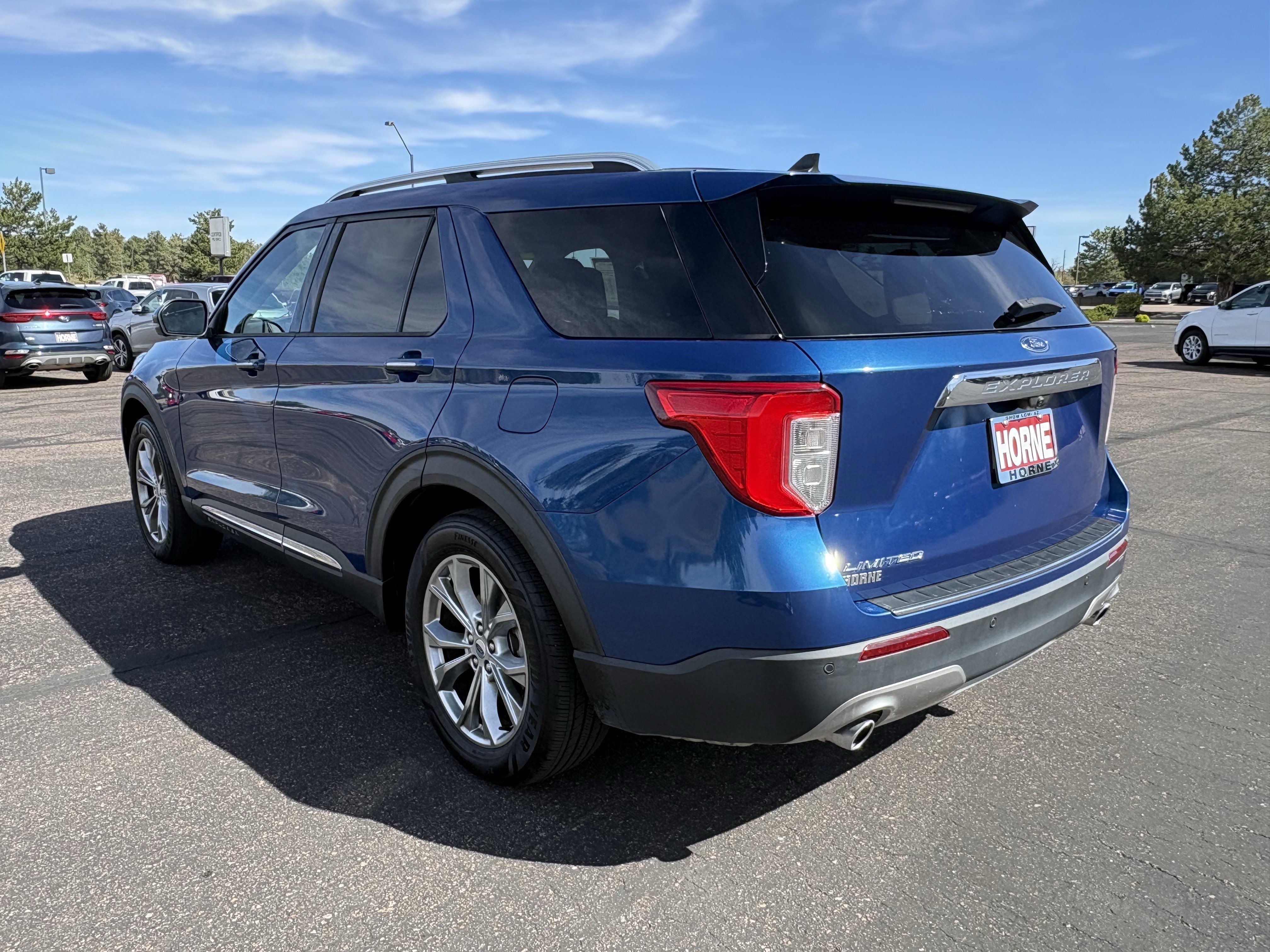 Used 2021 Ford Explorer Limited w/ Equipment Group 301A image 5