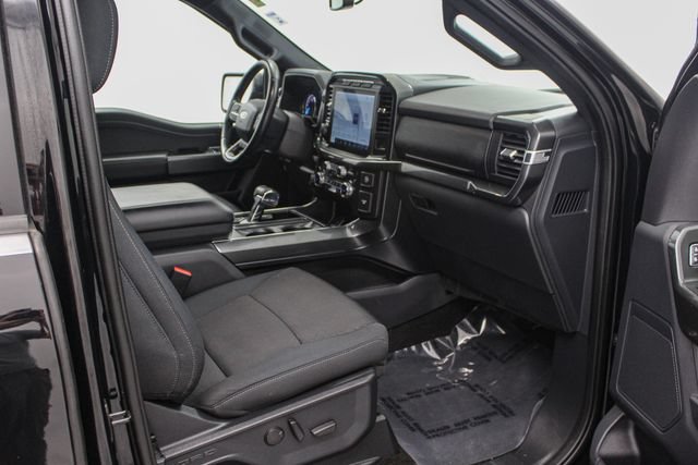 Certified 2022 Ford F150 XLT w/ Equipment Group 302A High AWD/4WD image 19