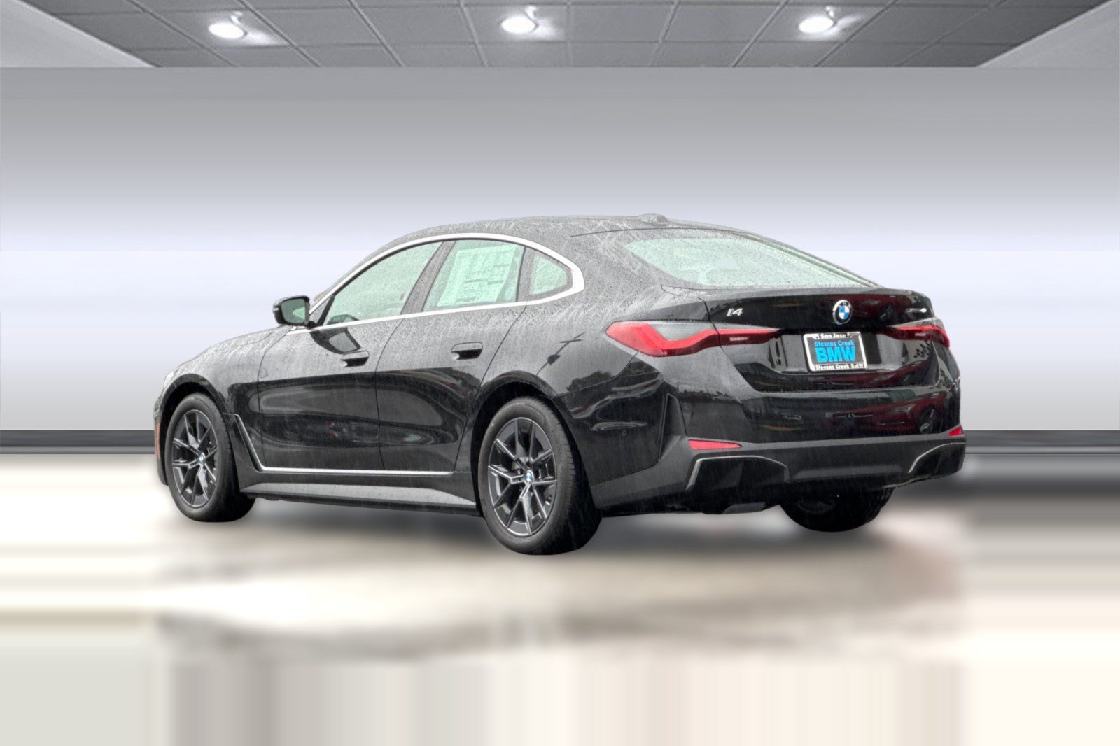 Used 2026 BMW i4 xDrive40i w/ Premium Package AWD/4WD image 3