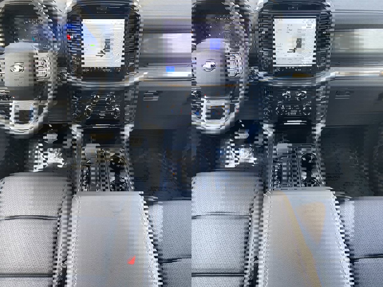 Used 2025 Ford F150 Lariat w/ Equipment Group 501A Mid image 14