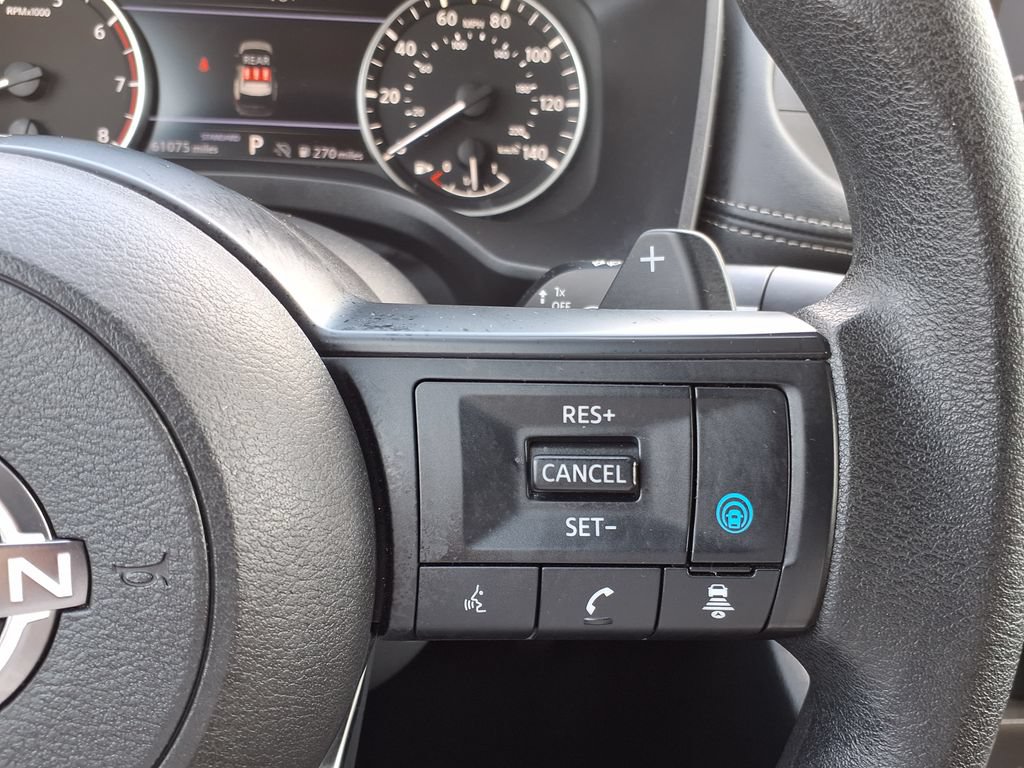 Used 2024 Nissan Rogue SV FWD image 30
