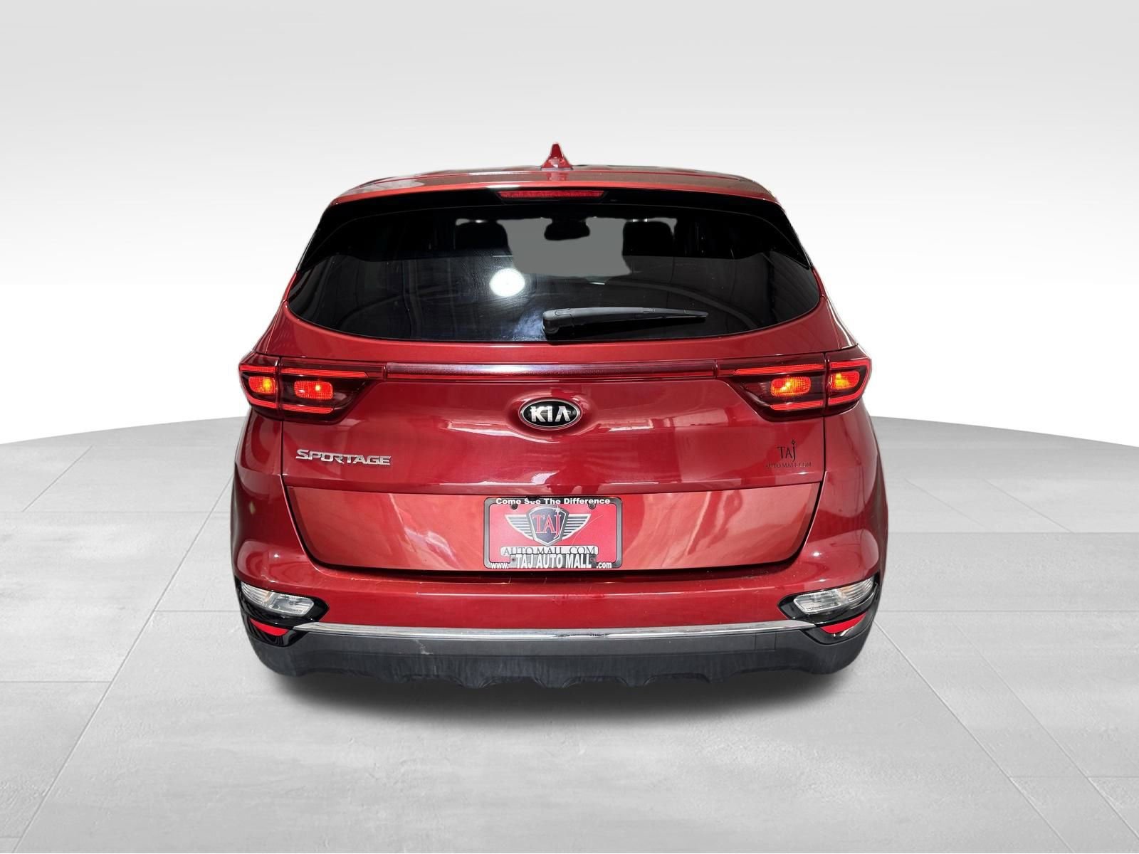 Used 2021 Kia Sportage LX image 5