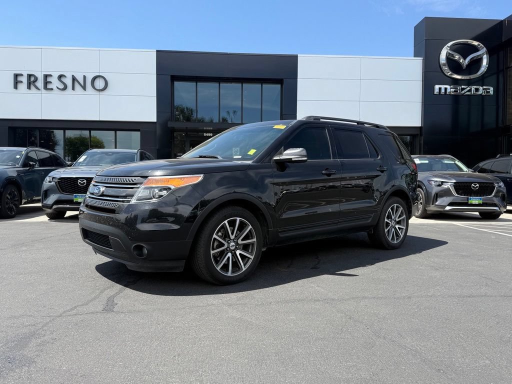 Used 2015 Ford Explorer XLT w/ Equipment Group 202A AWD/4WD image 1
