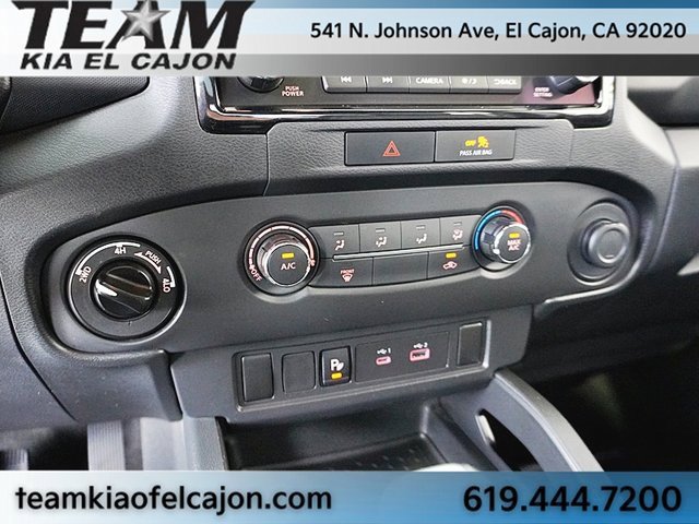 Used 2023 Nissan Frontier SV w/ Midnight Edition Package image 29