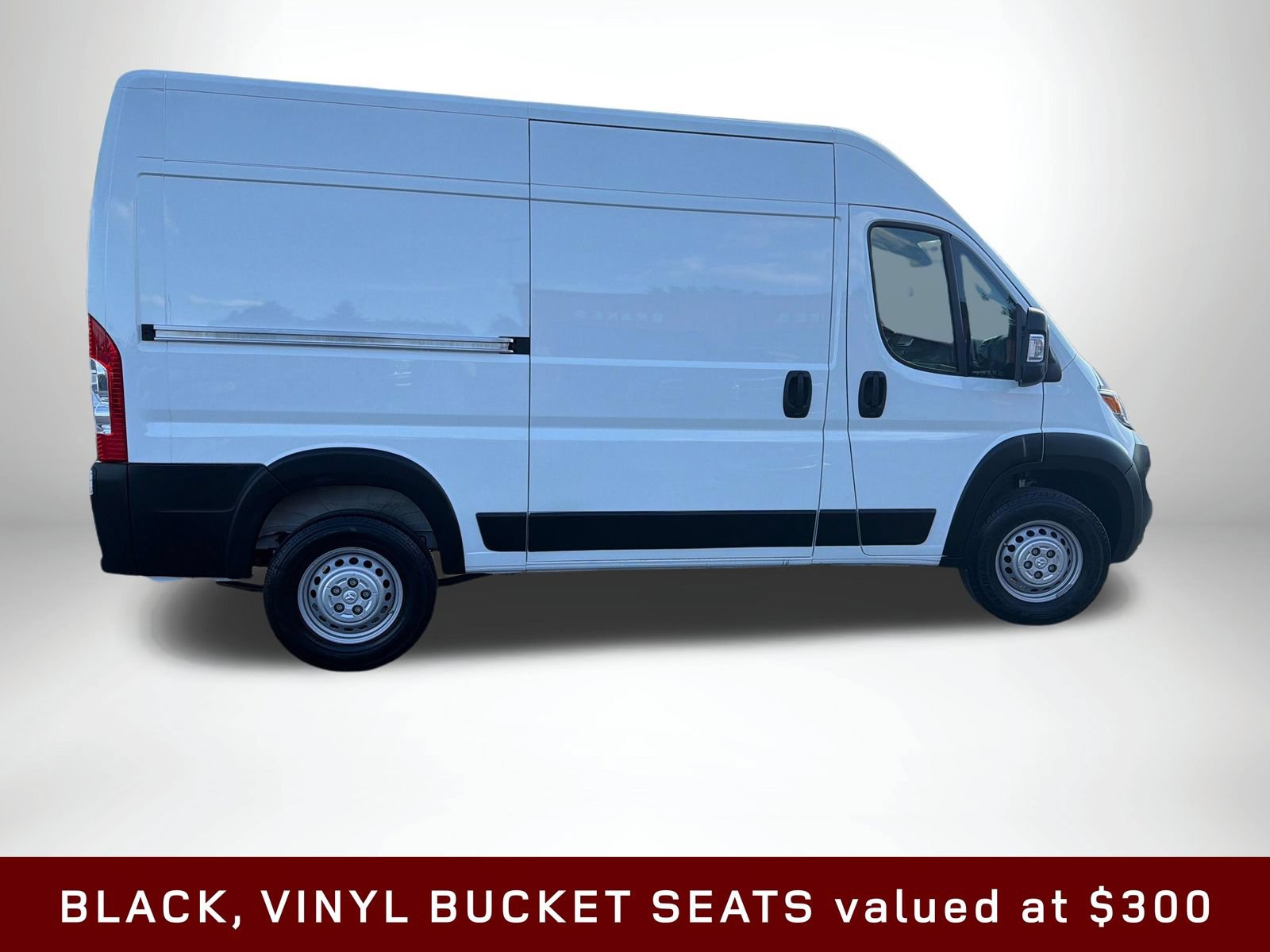 Used 2024 RAM ProMaster 2500 w/ Convenience Group FWD image 8
