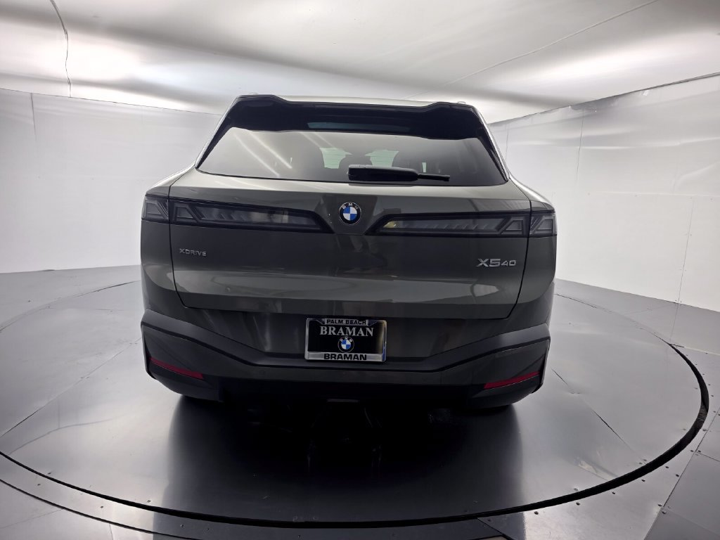 New 2027 BMW X5 xDrive40i w/ Climate Package AWD/4WD image 5