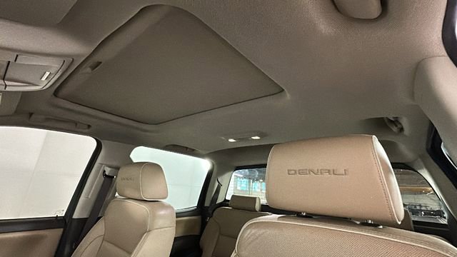 Used 2017 GMC Sierra 1500 Denali w/ Denali Ultimate Package AWD/4WD image 13
