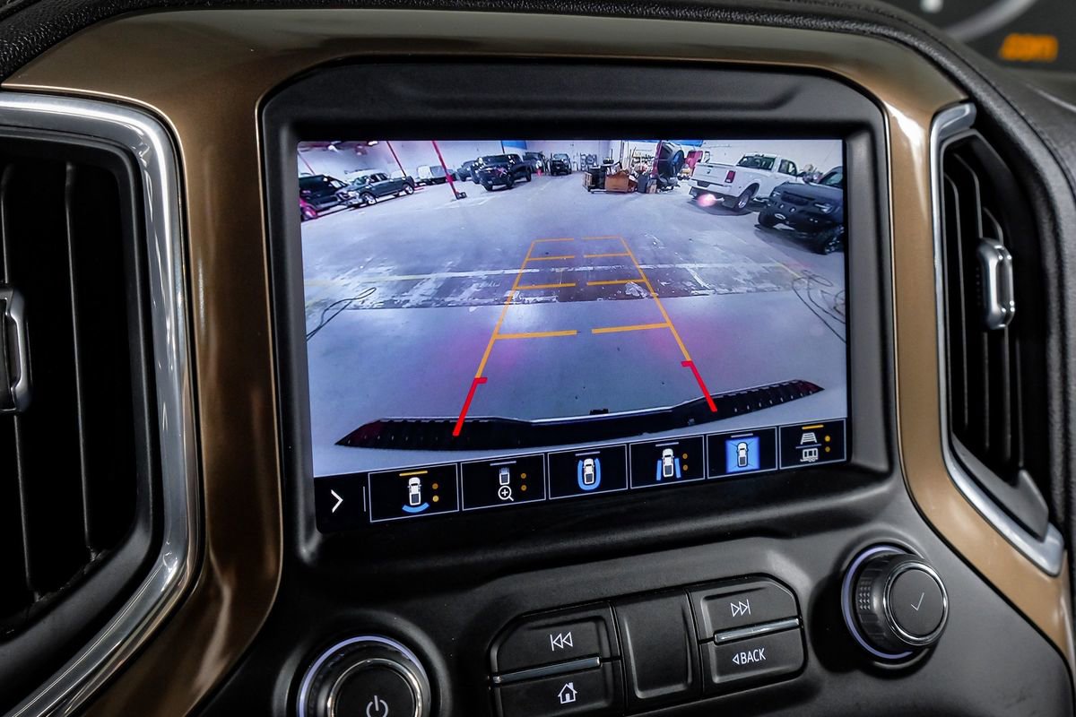 Used 2021 Chevrolet Silverado 3500 High Country w/ Snow Plow Prep/Camper Package image 22