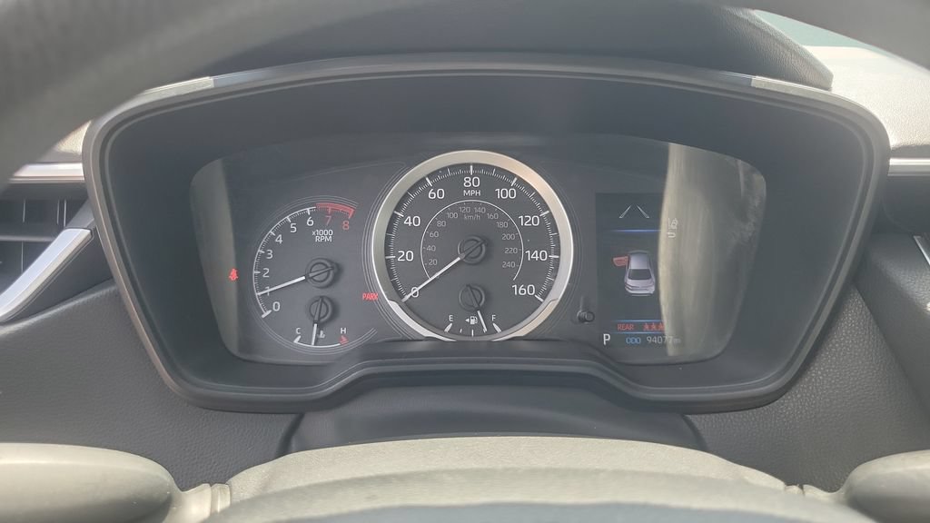 Used 2022 Toyota Corolla LE FWD image 19