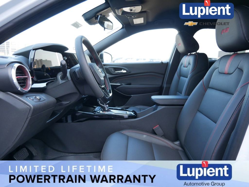 New 2026 Chevrolet Trax RS w/ Driver Confidence Package image 14