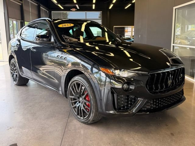 Used 2023 Maserati Levante Modena AWD/4WD image 5