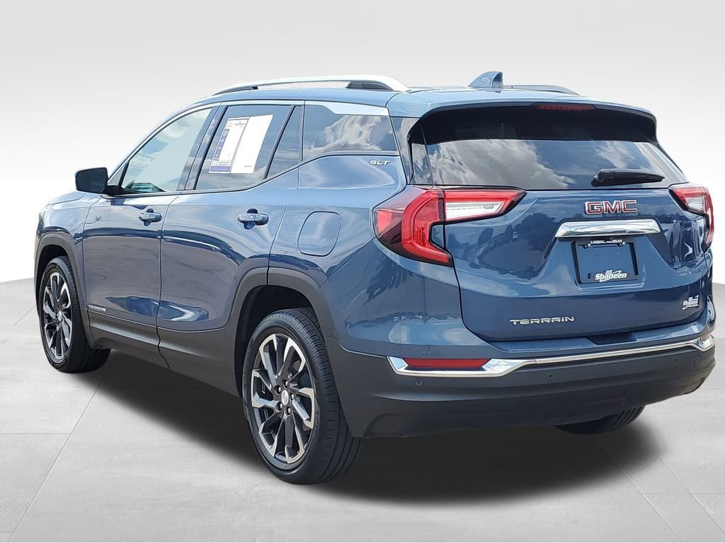 Certified 2024 GMC Terrain SLT w/ LPO, Floor Liner Package FWD image 4