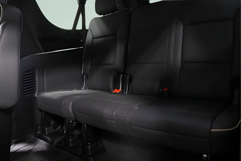 New 2026 Chevrolet Suburban Premier w/ Sun And Tow Package AWD/4WD image 27