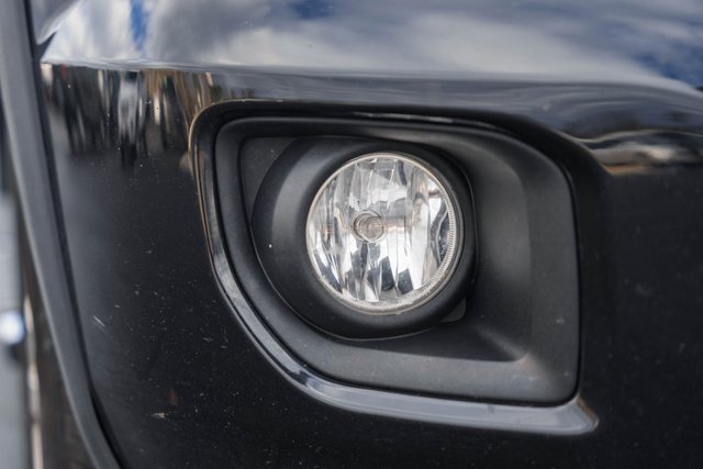 Used 2019 GMC Canyon SLT w/ Driver Alert Package image 16