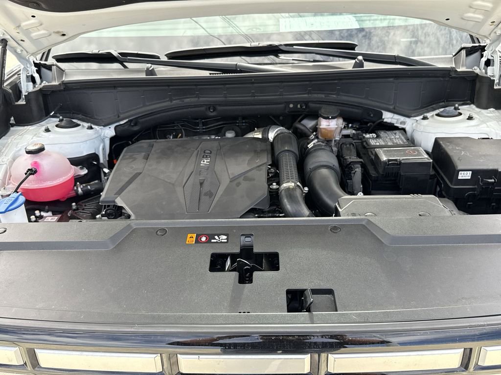 Used 2025 Hyundai Santa Fe SEL image 14