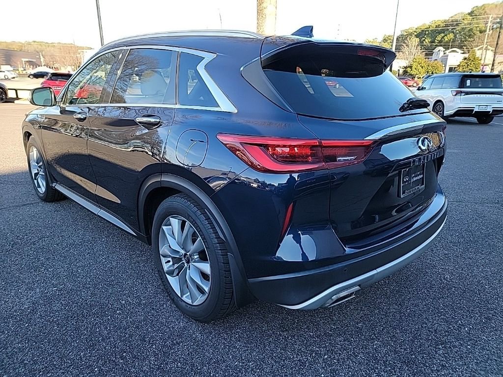Used 2021 INFINITI QX50 Luxe image 3