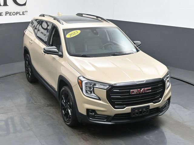 Used 2023 GMC Terrain SLT w/ Infotainment Package II image 46