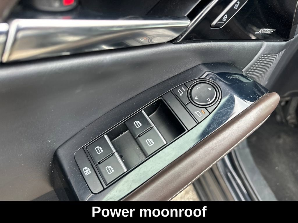 Used 2024 MAZDA CX-30 AWD 2.5 S w/ Premium Package image 14