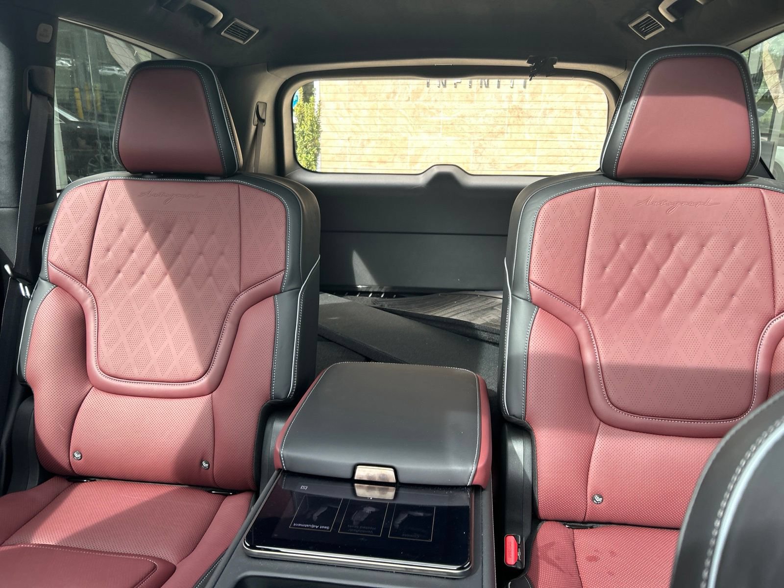 Certified 2026 INFINITI QX80 Autograph AWD/4WD image 37