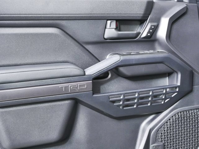 Used 2025 Toyota 4Runner TRD Sport Premium AWD/4WD image 9