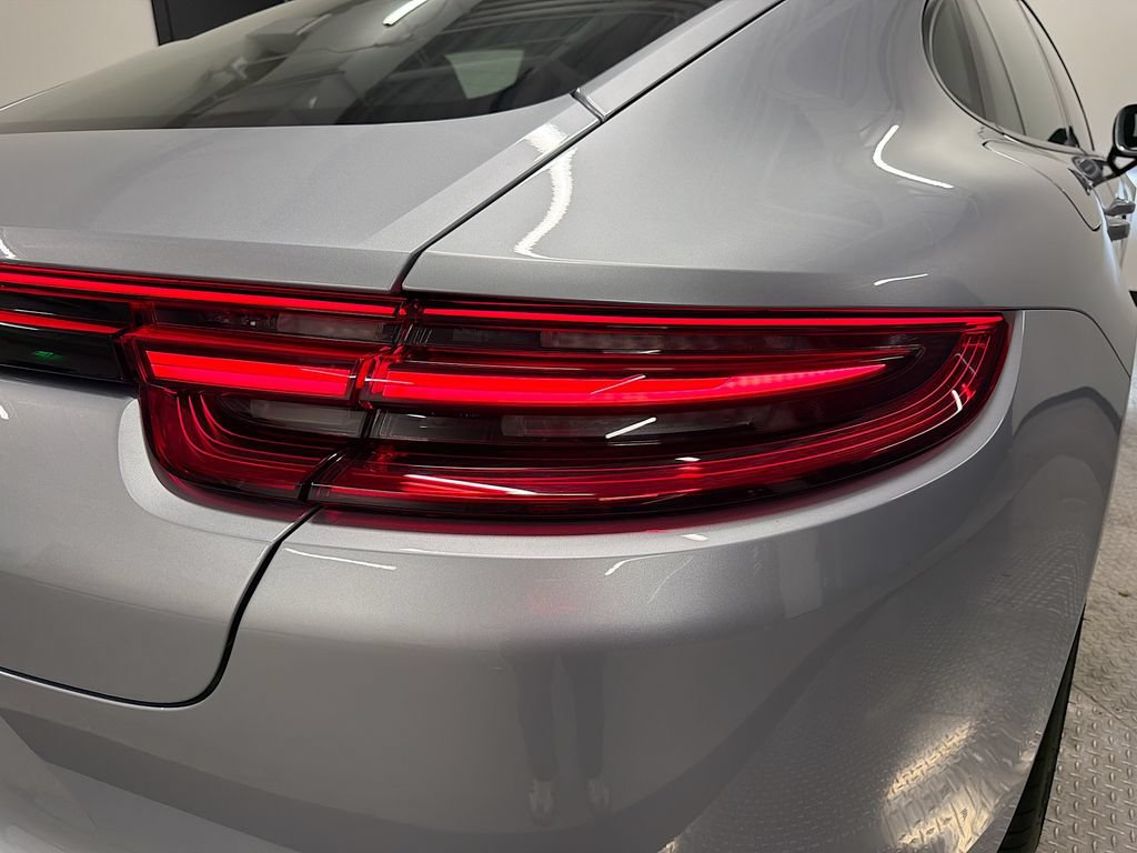 Certified 2018 Porsche Panamera 4 AWD/4WD image 34