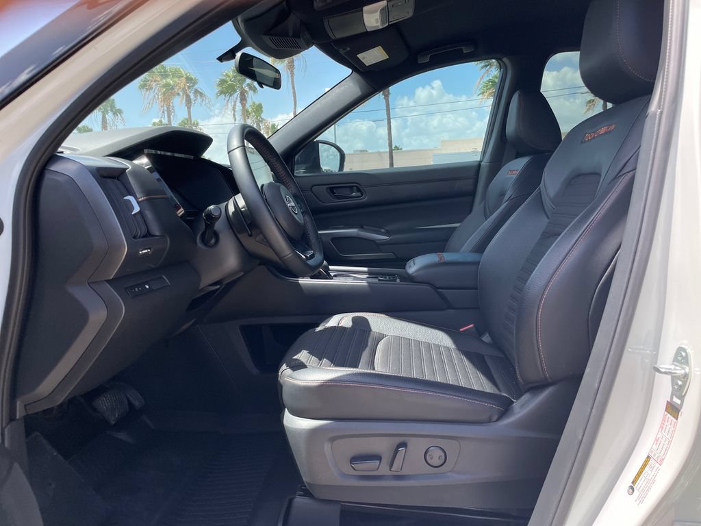 Certified 2024 Nissan Pathfinder Rock Creek AWD/4WD image 9