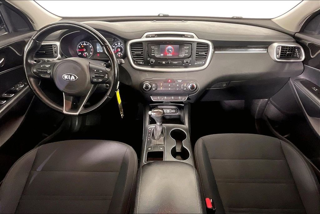 Used 2016 Kia Sorento FWD w/ LX Convenience Package image 20
