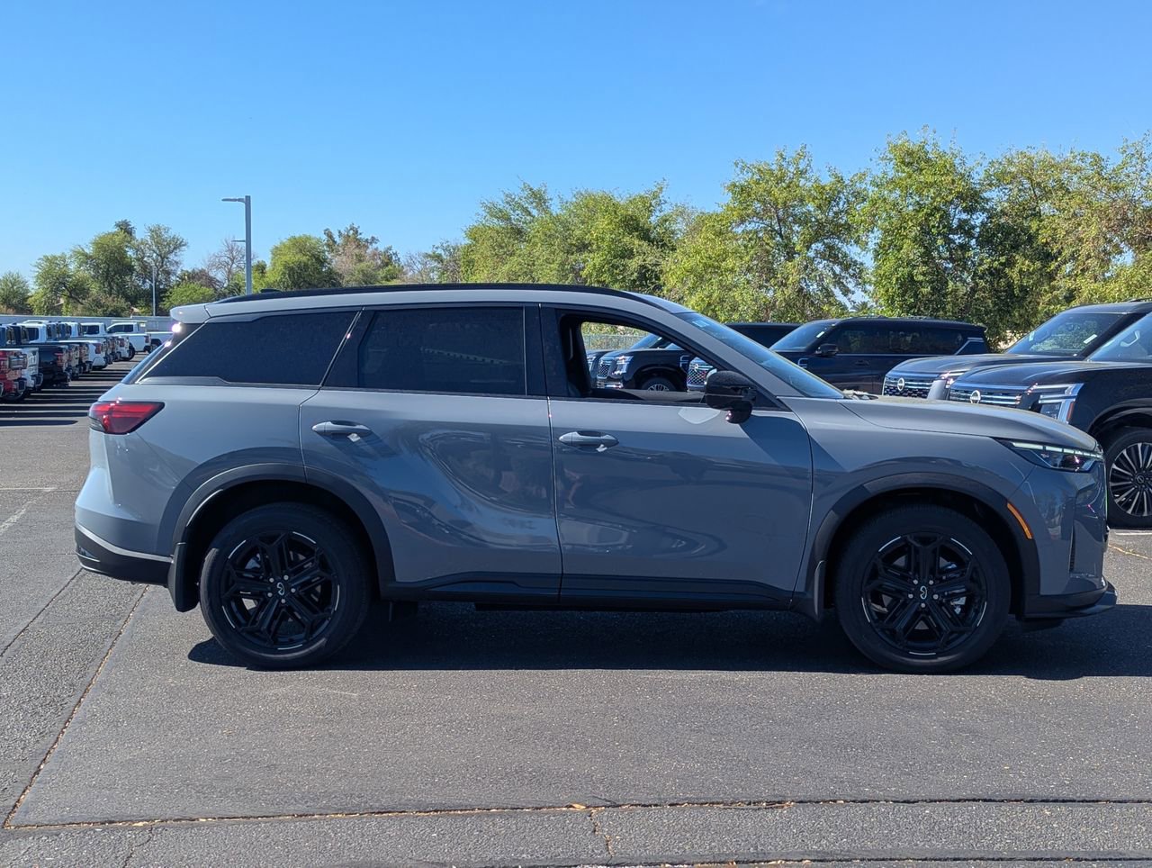Certified 2026 INFINITI QX60 Sport AWD/4WD image 7