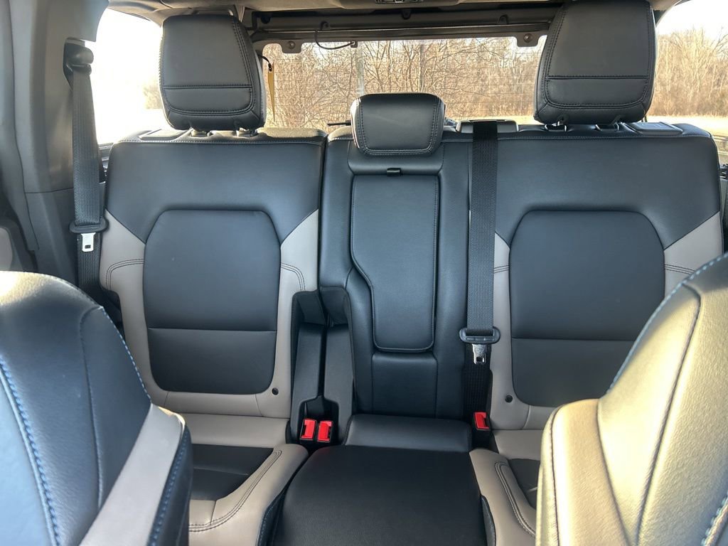 Used 2023 Ford Bronco Wildtrak image 26