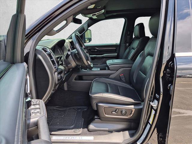 Used 2025 RAM 1500 Limited w/ Off Road Group AWD/4WD image 16